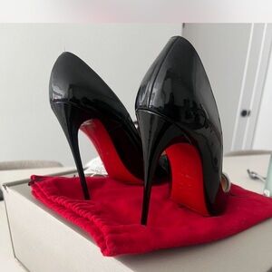 Christian Louboutin Pumps 👠